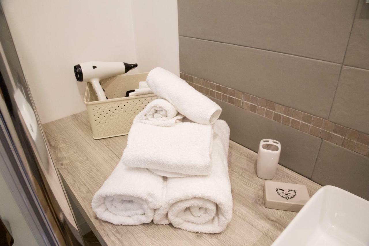 Garibaldi Bed and breakfast 2*