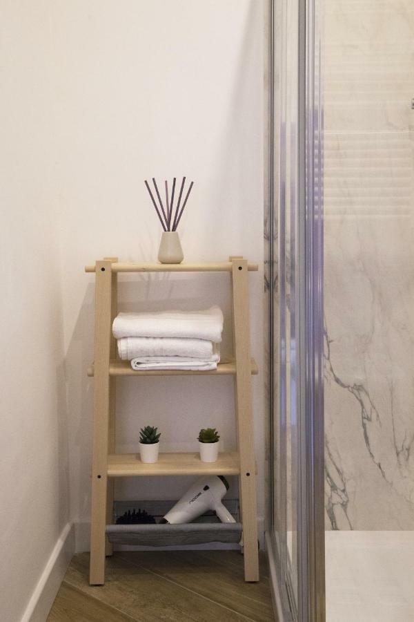 Garibaldi Bed and breakfast 2*